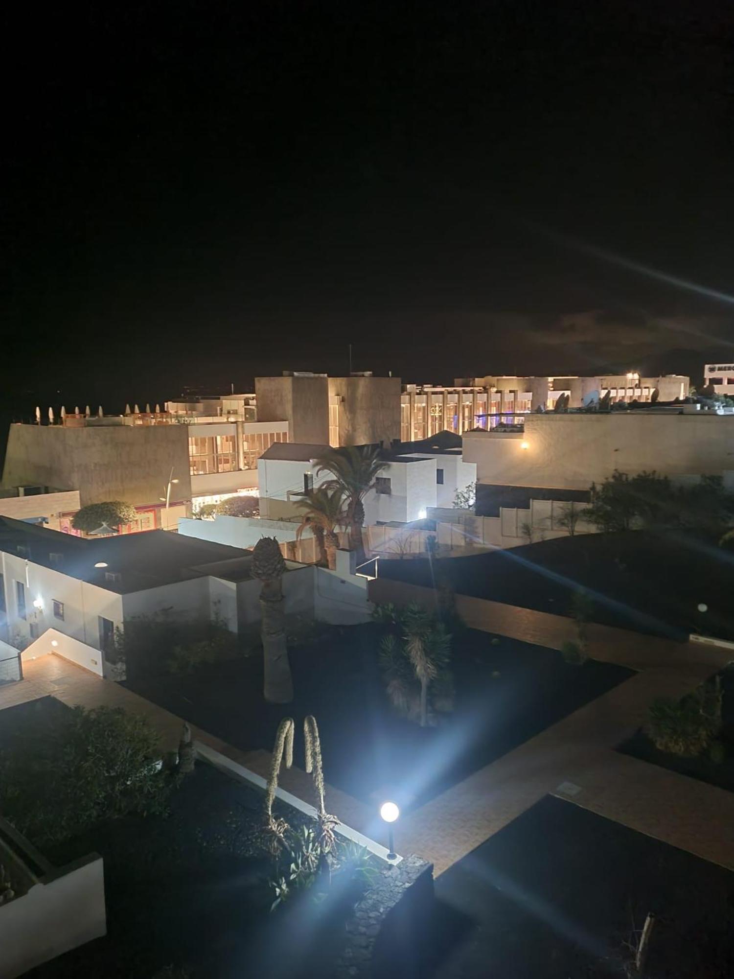 Appartamento 2 Bedroom Floor Close To