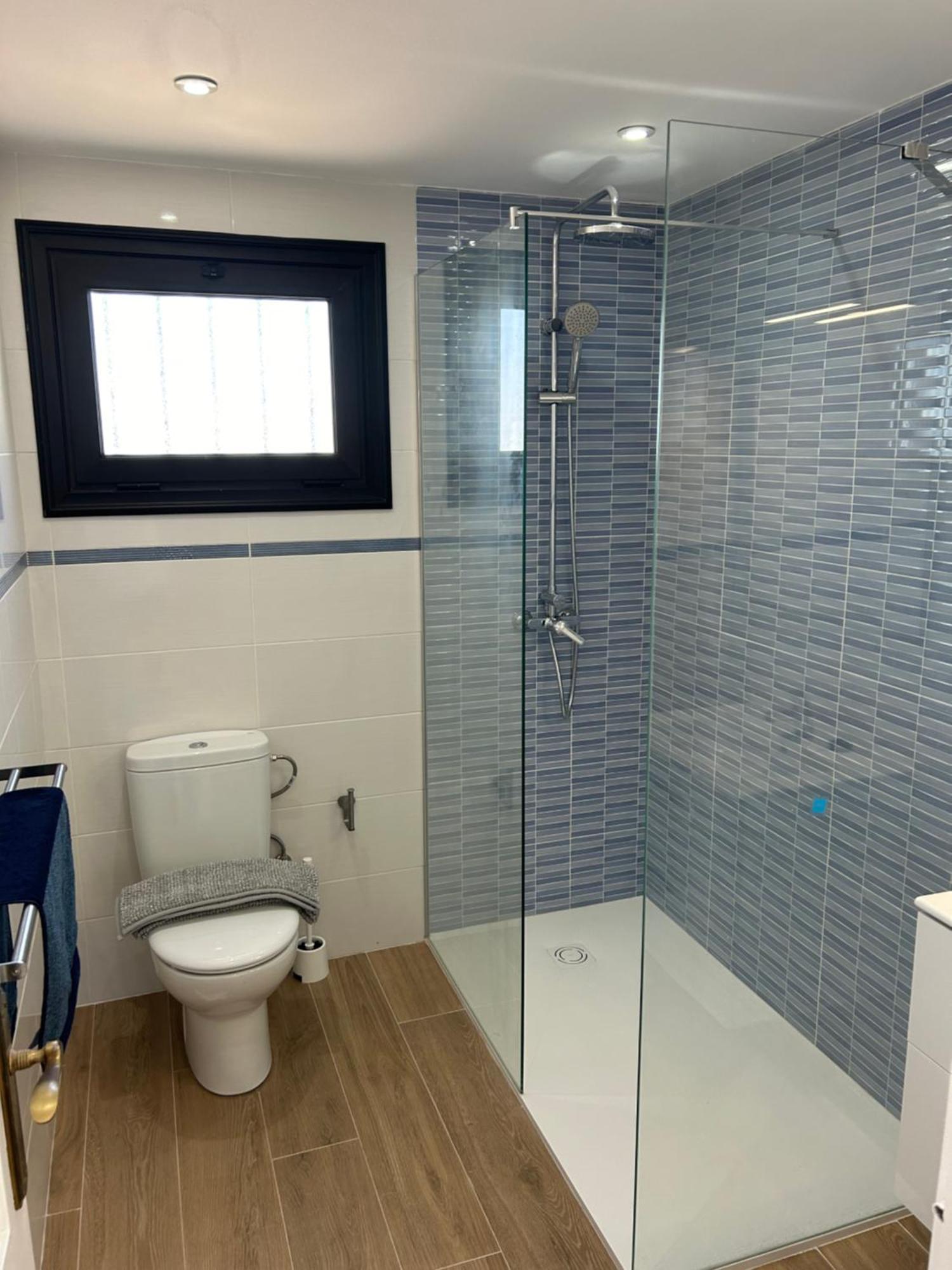 2 Bedroom Floor Close To Appartamento *